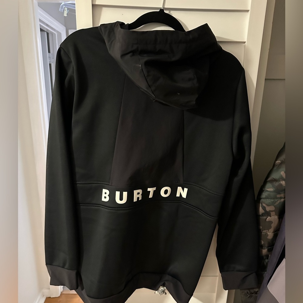 Burton hoodie SZ L worn once!